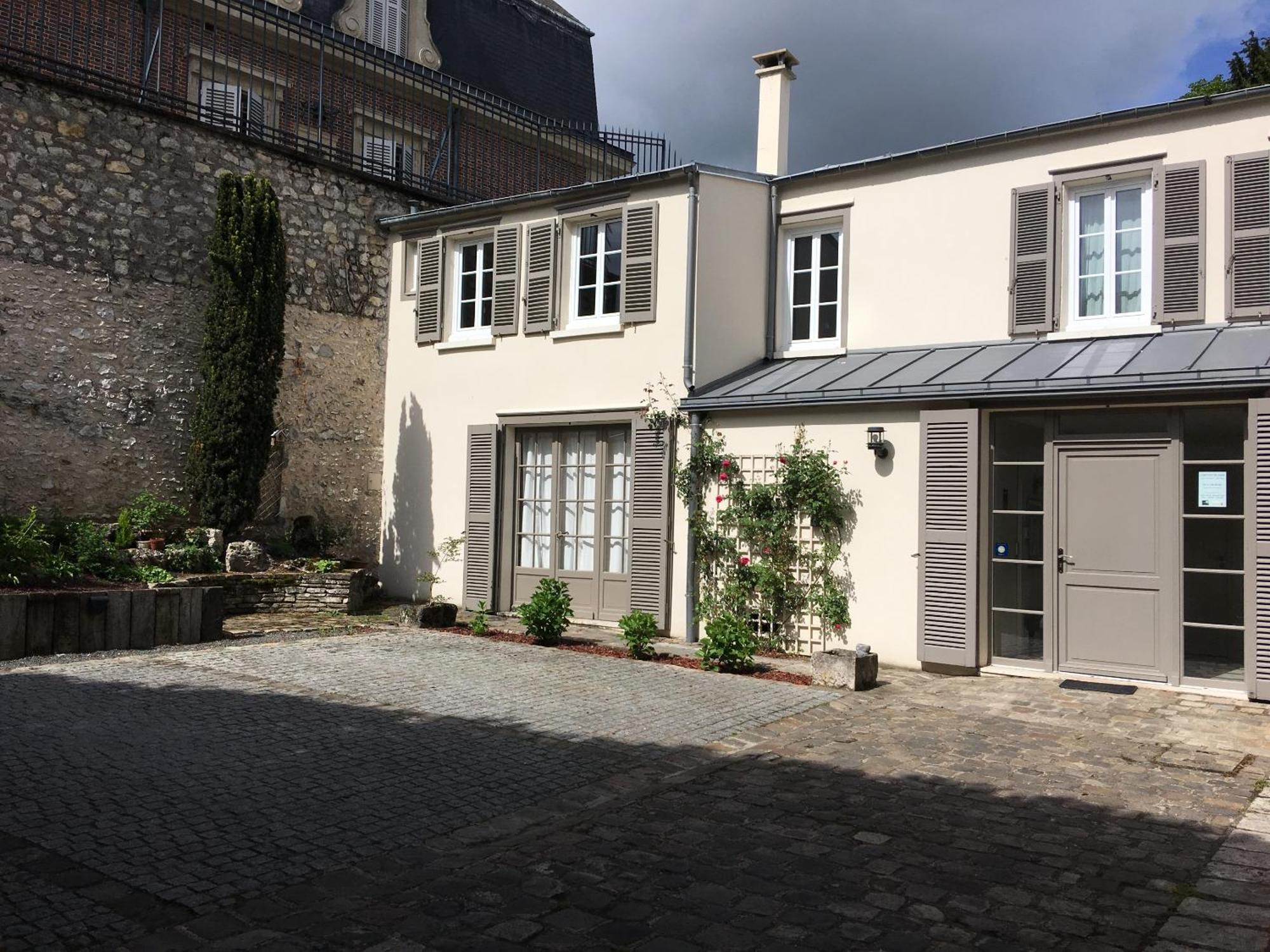 Maison De L'Octroi Chartres Exterior photo